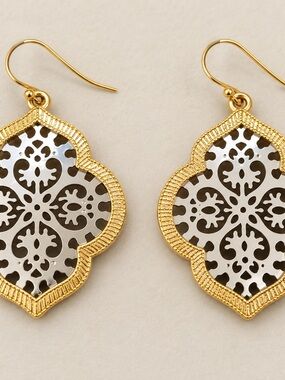 Gold & Silver Tone Filigree Quatrefoil Dangle Drop Earrings Boho Statement